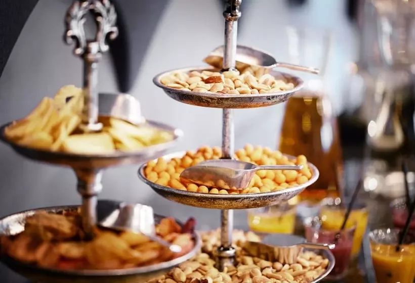 Fotos del hotel Tivoli:  7