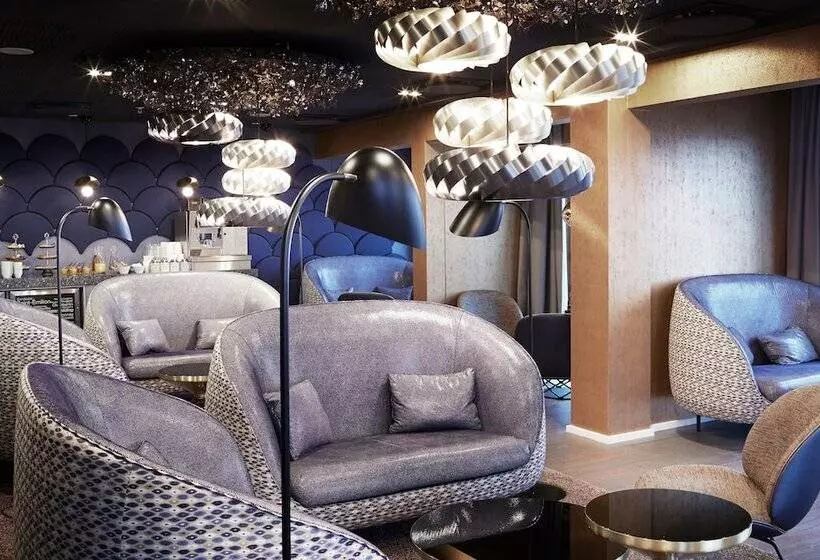 Fotos del hotel Tivoli:  2