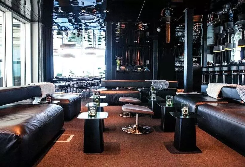 Fotos del hotel Tivoli:  8