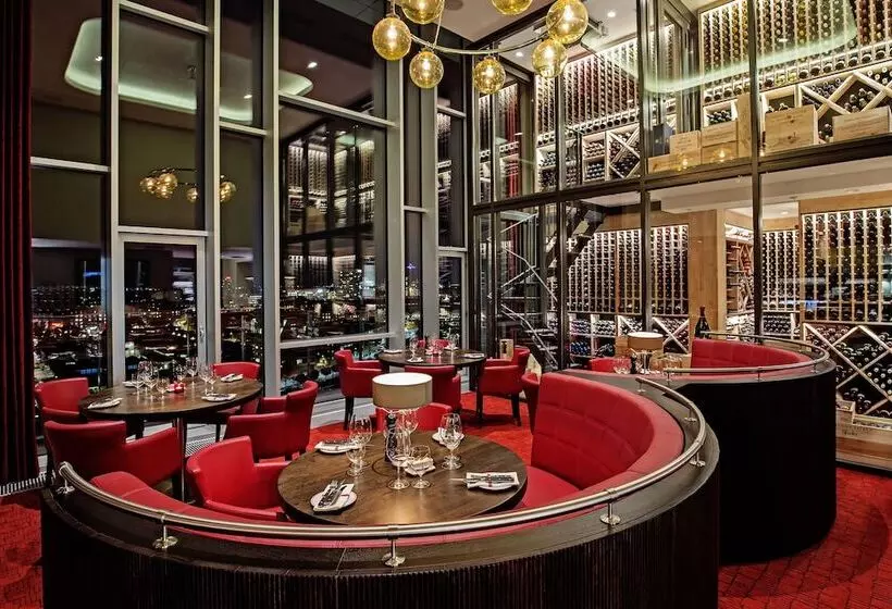 Fotos del hotel Tivoli:  24