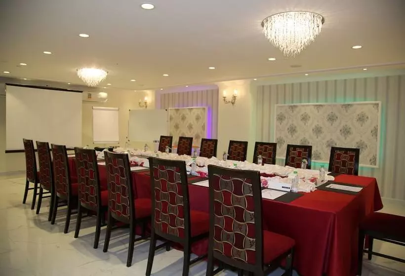 Fotos del hotel Tulip Inn Riyadh:  18