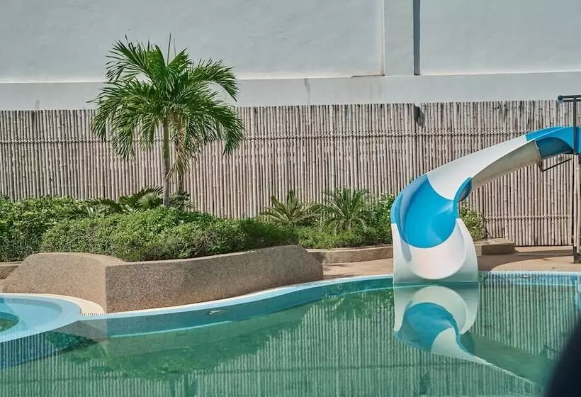 Fotos del hotel Centara  & Convention Centre Udon Thani:  2