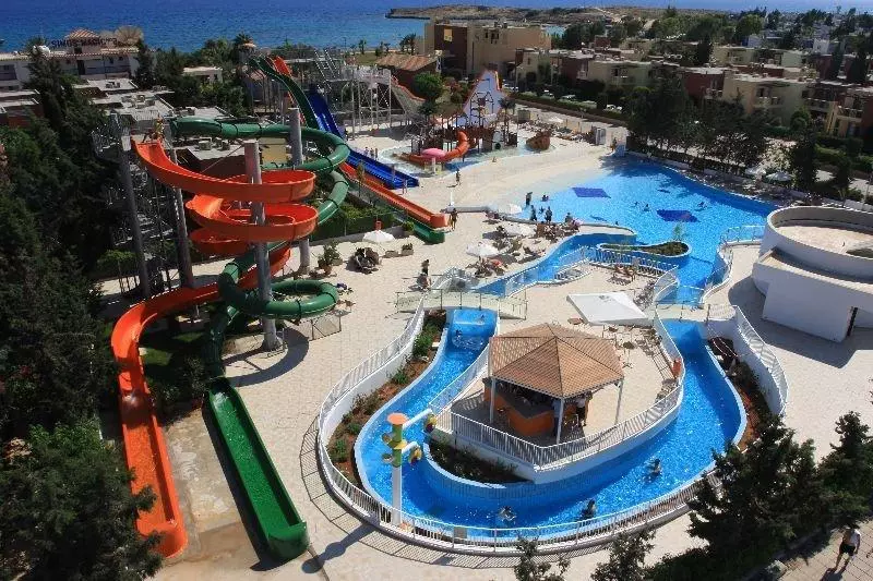 Electra Holiday Village Water Park Resort