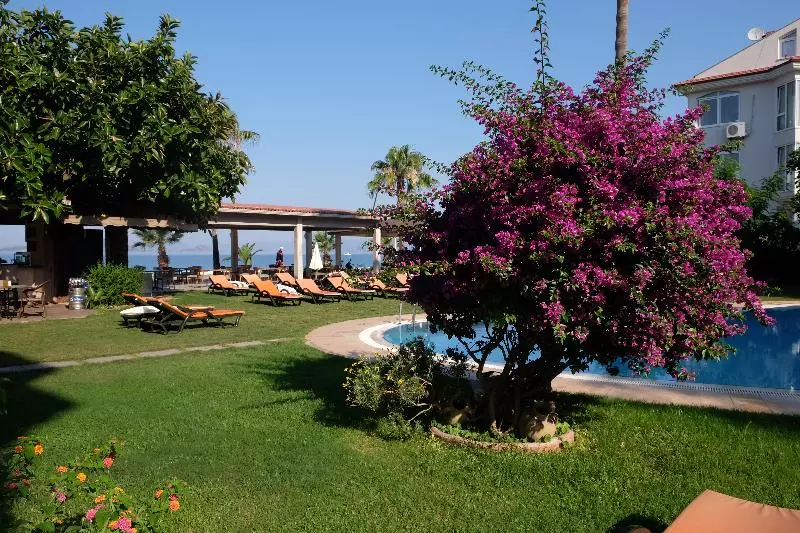 Fotos del hotel Mutlu:  25