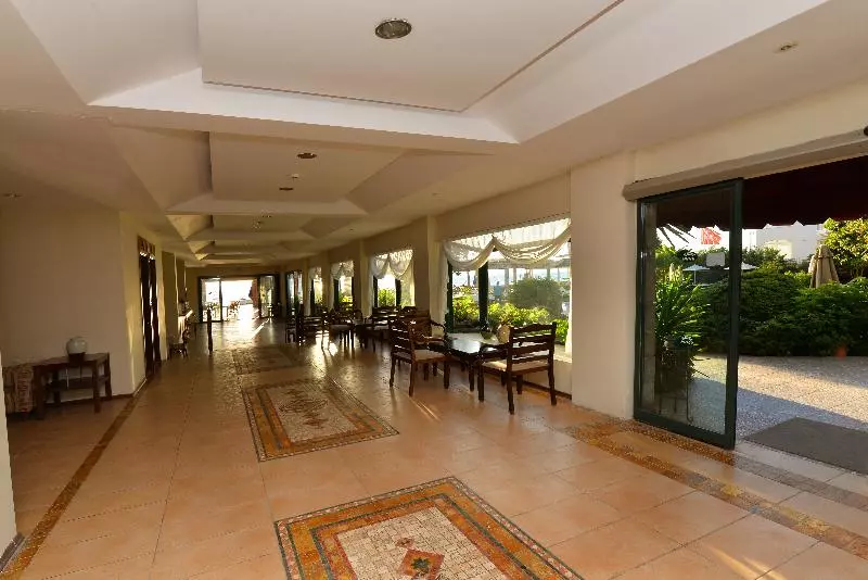 Fotos del hotel Mutlu:  12