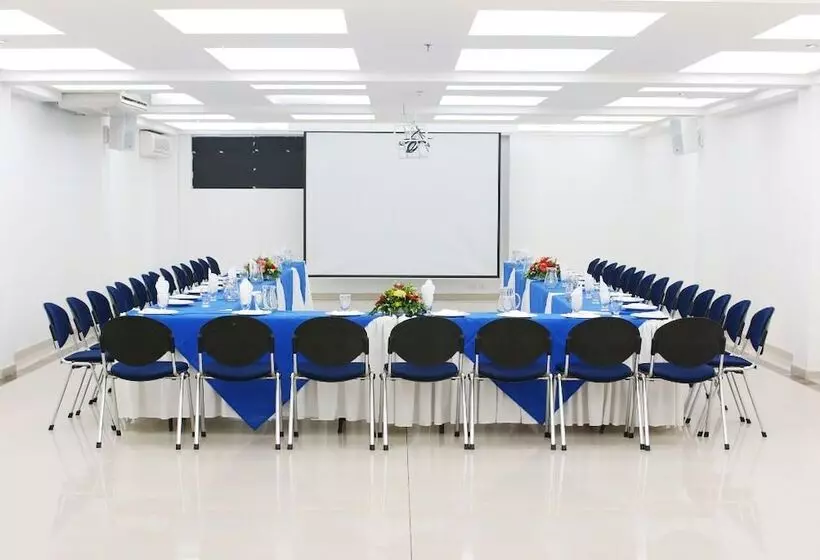 Fotos del hotel Plaza De Las Americas:  10