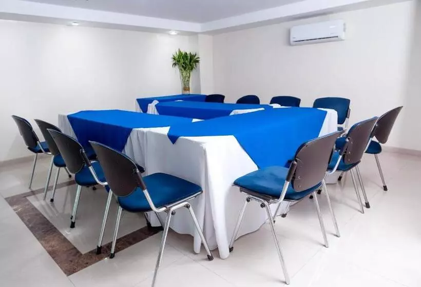 Fotos del hotel Plaza De Las Americas:  6