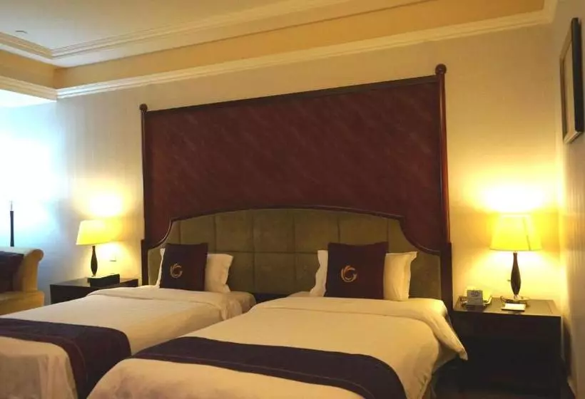 Fotos del hotel Royal Plaza:  12