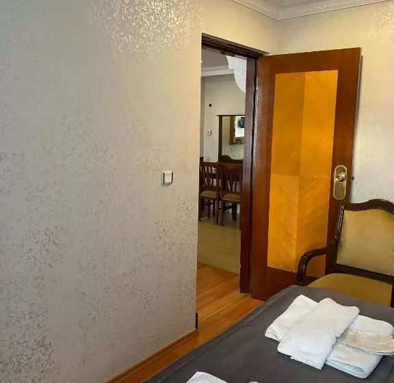 Fotos del hotel Timeks Suites &:  22