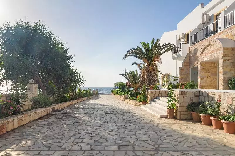 Fotos del hotel Begeti Bay:  25