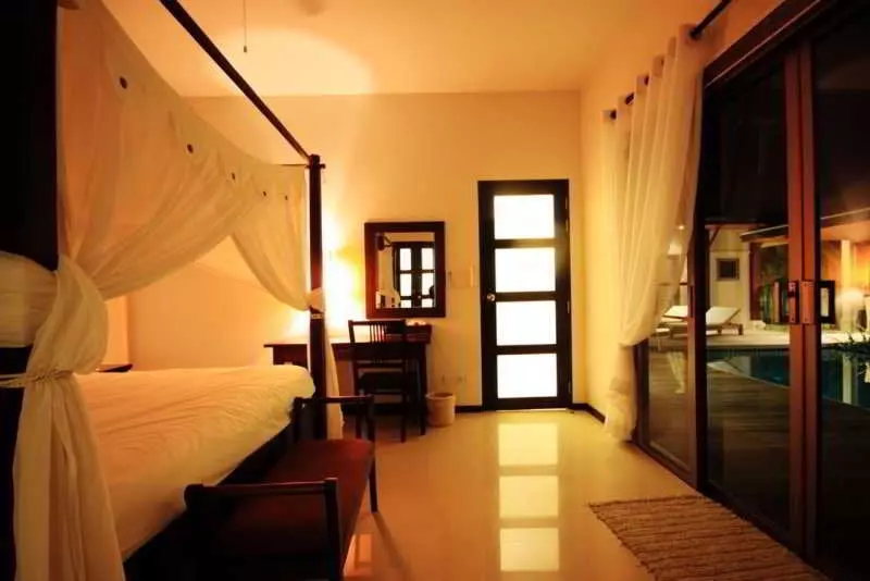 Fotos del hotel Two Villas Holiday Oriental Style Nai Harn Beach:  7