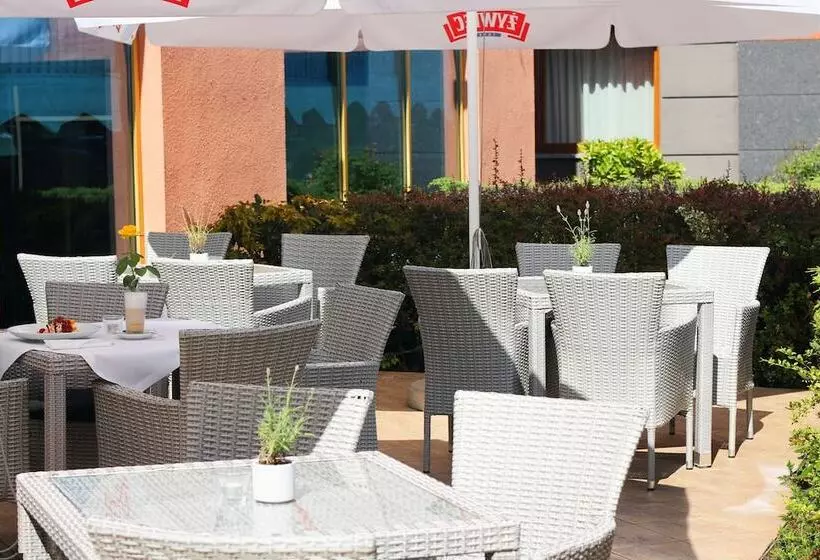 Fotos del hotel Business  Vega Wroc?aw:  9