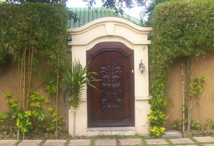 Fotos del hotel Bali Emerald Villas:  10