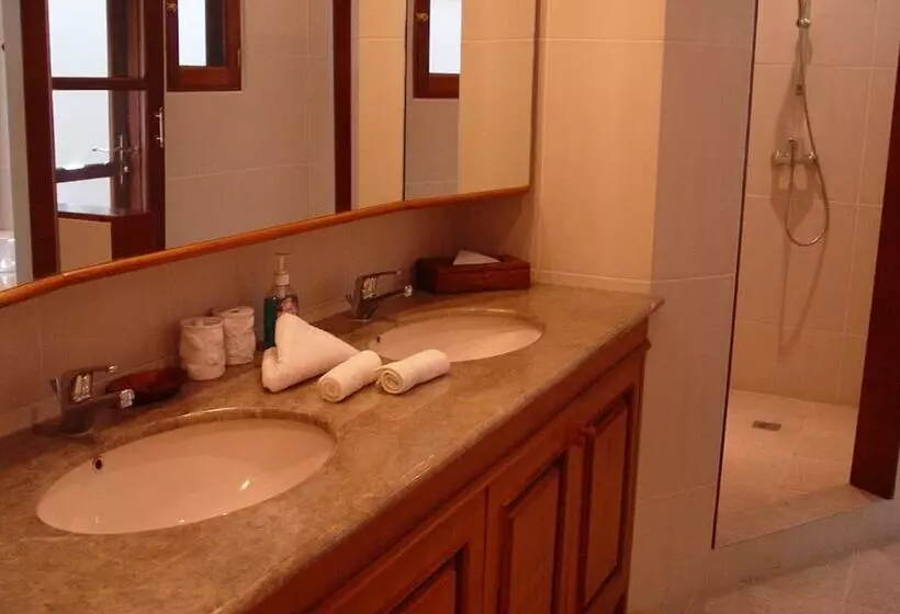 Fotos del hotel Bali Emerald Villas:  15