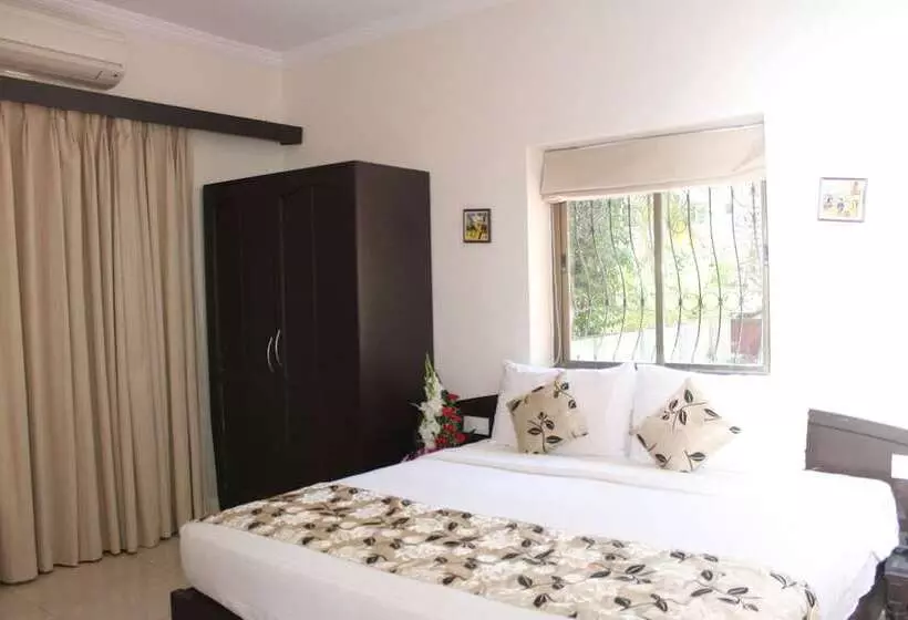 Fotos del hotel Calangute Towers:  13