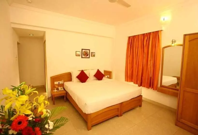 Fotos del hotel Calangute Towers:  15