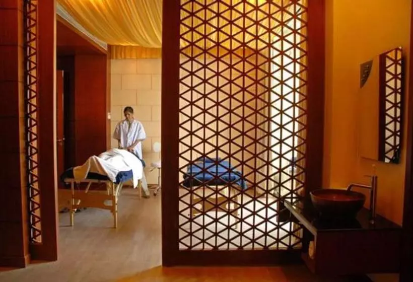 Fotos del hotel Cambay Grand Kukas:  5