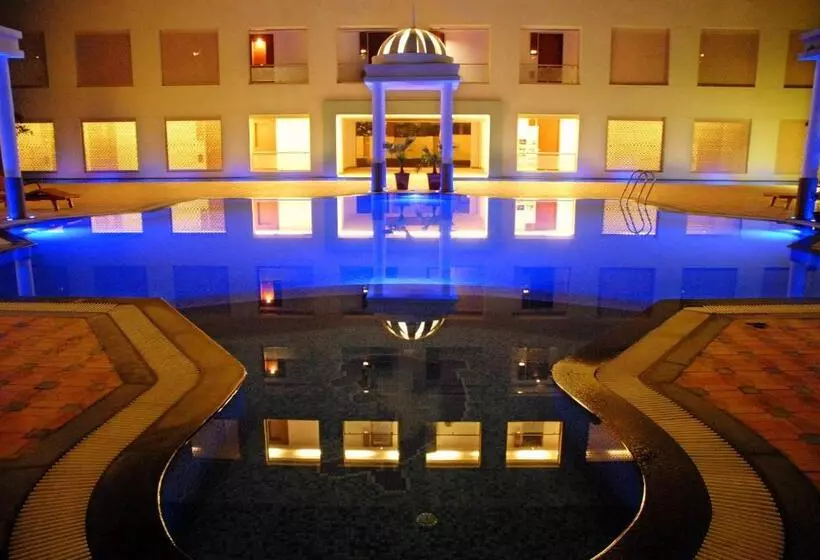 Fotos del hotel Cambay Grand Kukas:  20