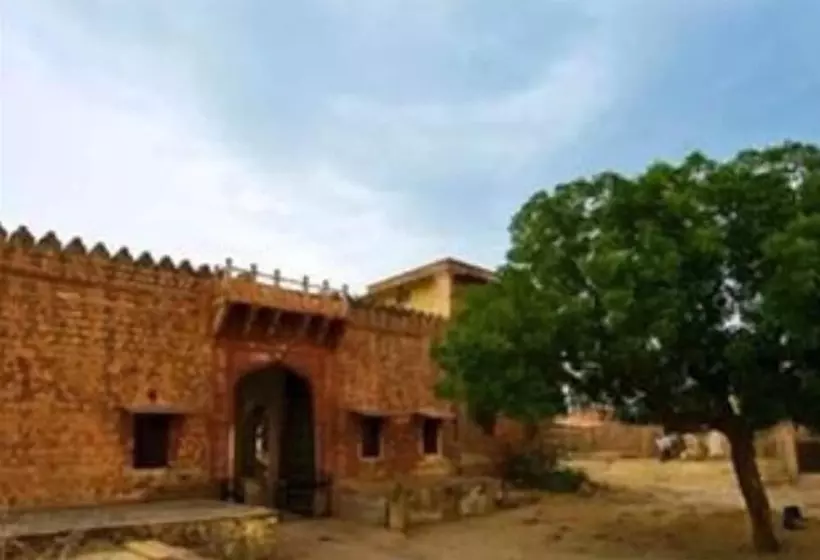 Fotos del hotel Chandelao Garh:  14