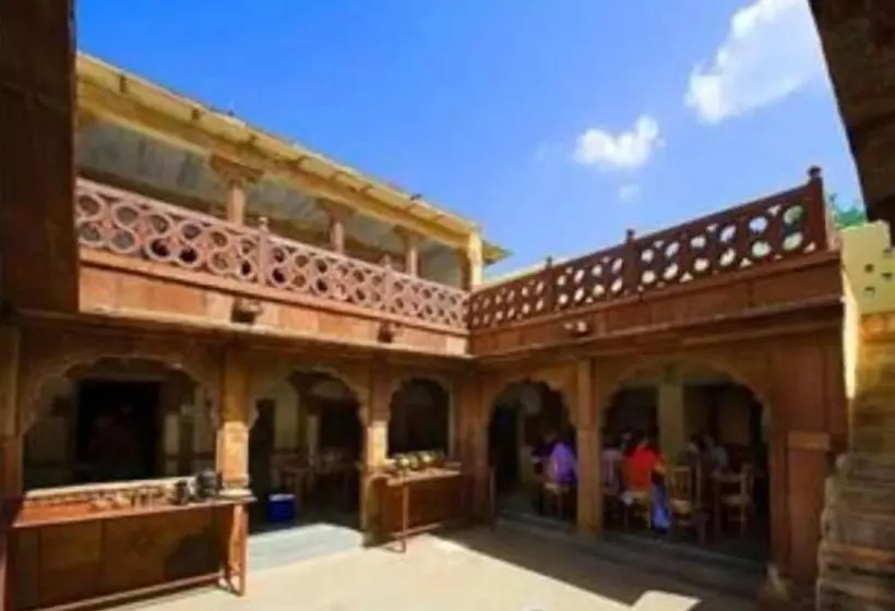 Fotos del hotel Chandelao Garh:  8