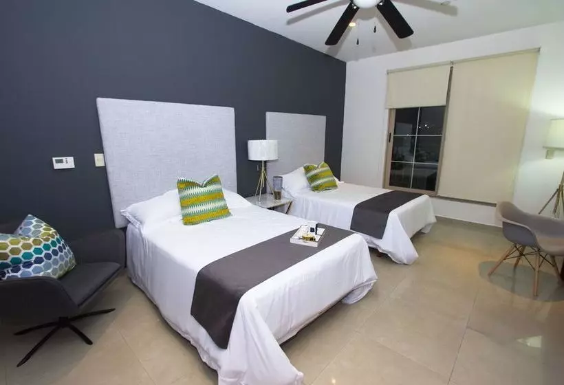 Fotos del hotel Torres De El Legado:  18