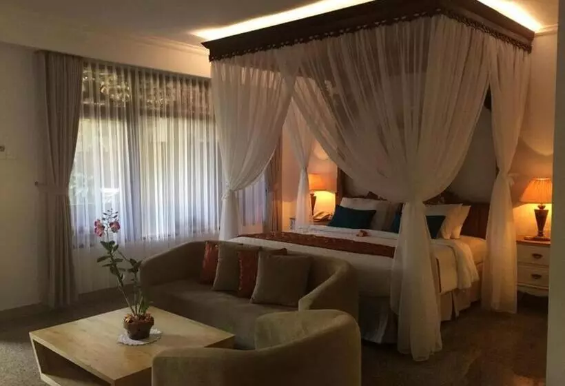 Fotos del hotel Puri Dewa Bharata Hotel & Villas:  9