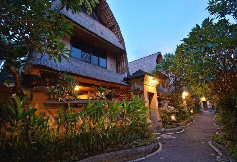 Fotos del hotel Puri Dewa Bharata Hotel & Villas:  8