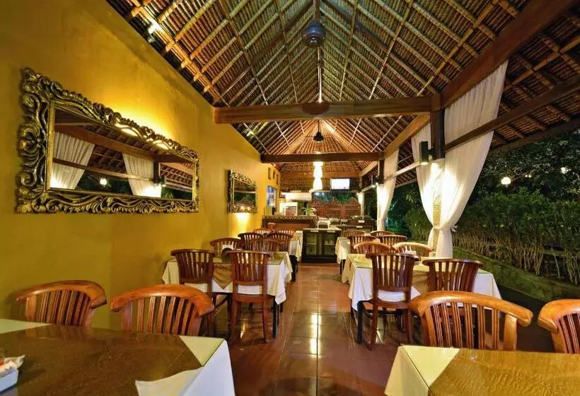 Fotos del hotel Puri Dewa Bharata Hotel & Villas:  11