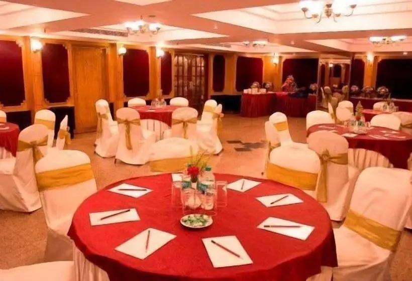 Fotos del hotel Collection O 50090 Ramanashree Brunton:  11