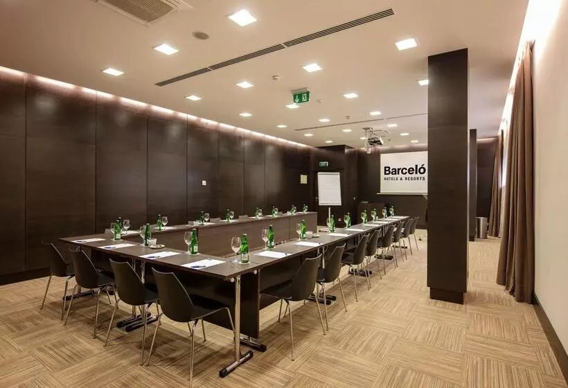 Fotos del hotel Occidental Praha Five:  23