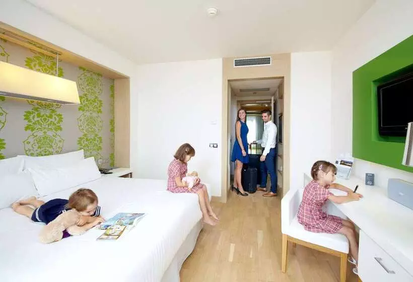 Fotos del hotel Occidental Praha Five:  3