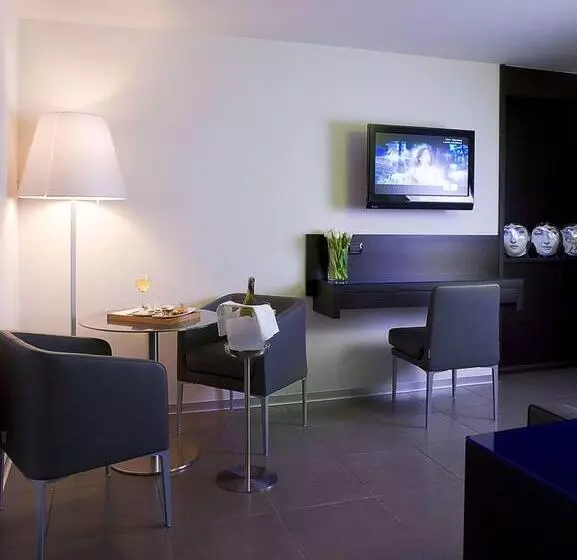 Fotos del hotel Suite Valadier:  12