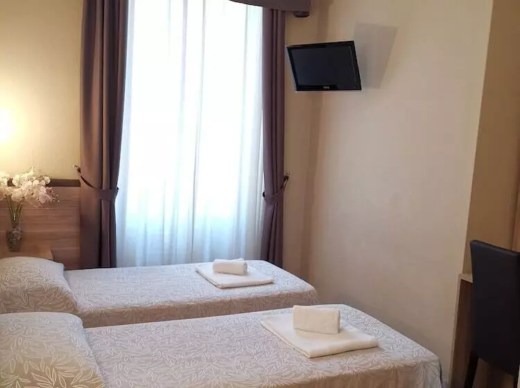 Fotos del hotel Hotel Brianza:  18