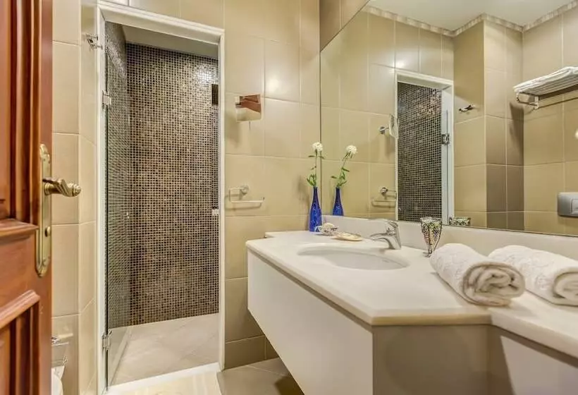 Fotos del hotel Kaucuk:  24