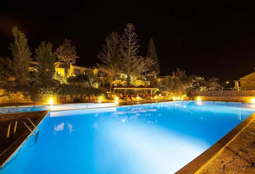 Fotos del hotel Elpida Village:  11