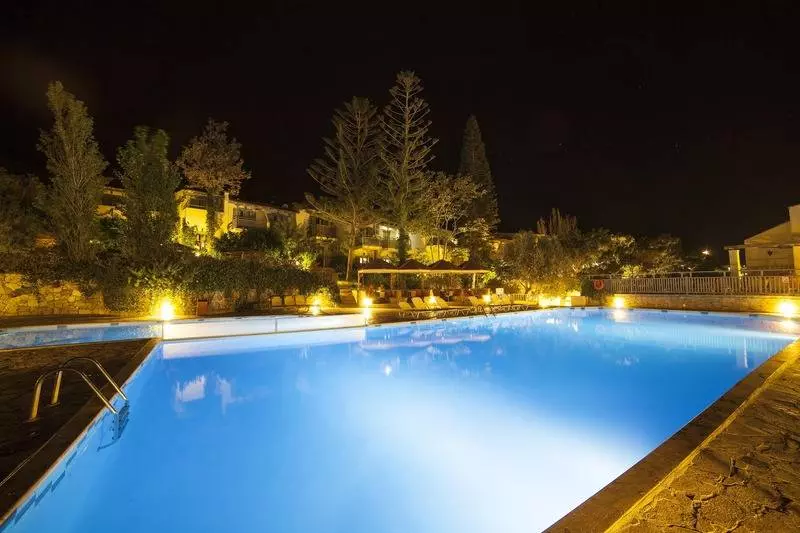 Fotos del hotel Elpida Village:  6