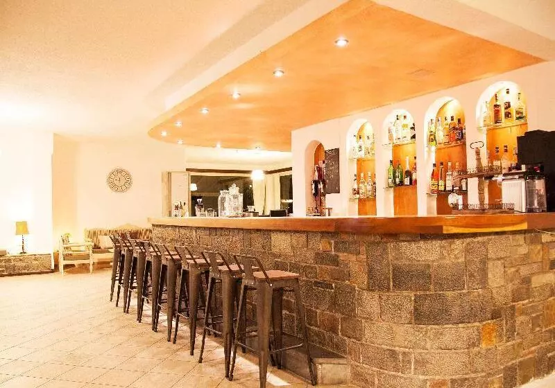 Fotos del hotel Elpida Village:  14