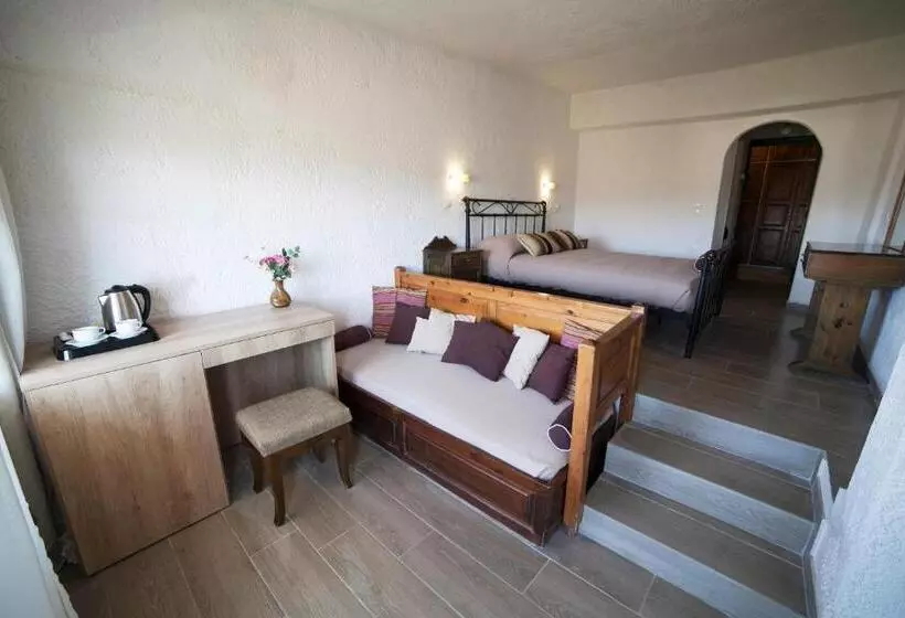 Fotos del hotel Elpida Village:  16