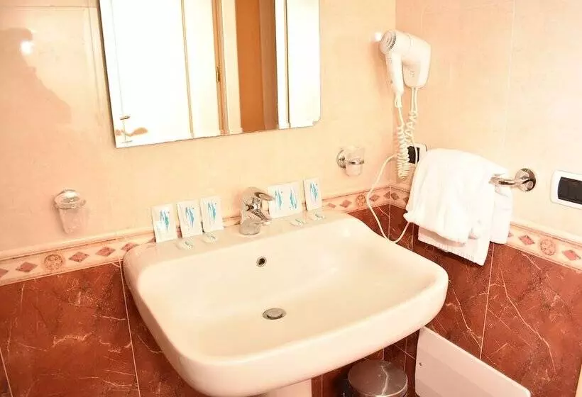 Fotos del hotel Miravalle:  5