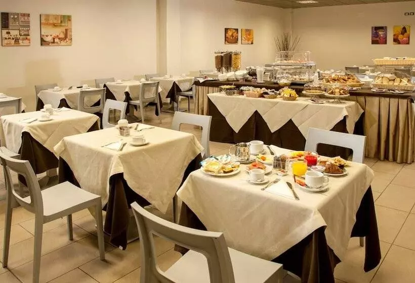 Fotos del hotel Artis:  4