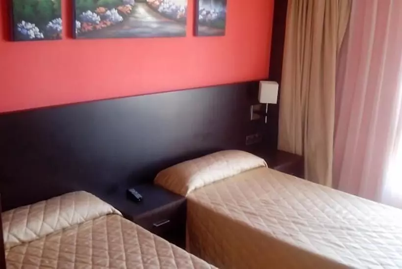 Fotos del hotel Cuatro Hermanas:  12