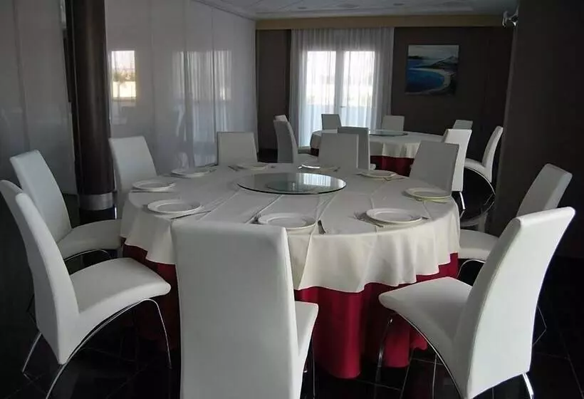 Fotos del hotel Cuatro Hermanas:  15