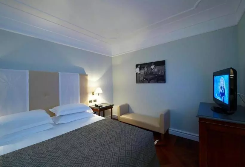 Fotos del hotel Grand Hotel Piazza Borsa:  14