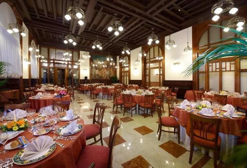 Fotos del hotel Grand Hotel Piazza Borsa:  10