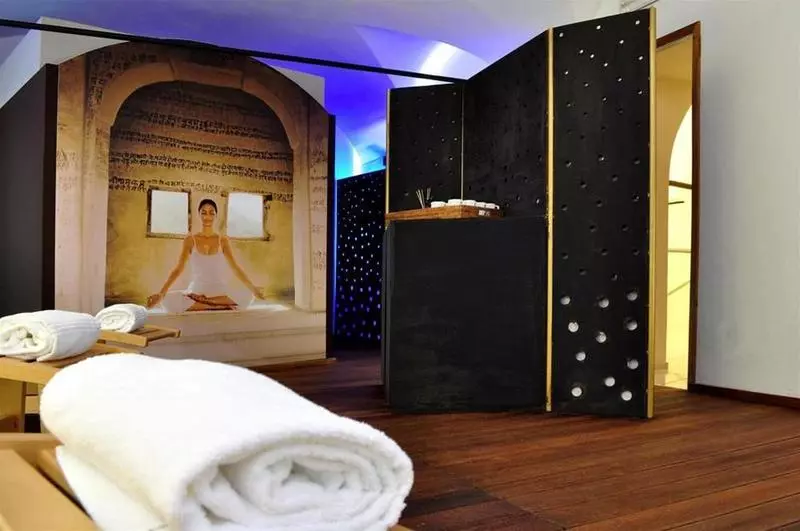 Fotos del hotel Grand Hotel Piazza Borsa:  18