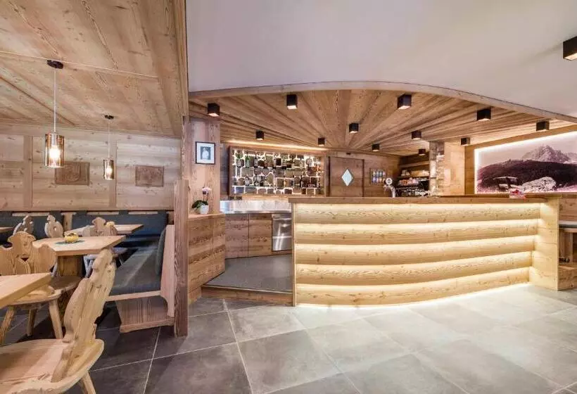 Fotos del hotel La Pineta:  6