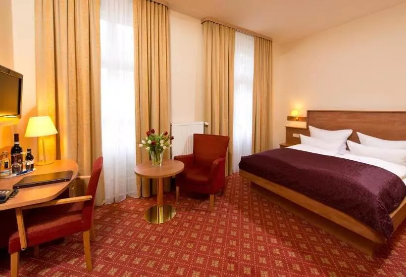 Fotos del hotel &amp; Apartments Zarenhof Berlin Prenzlauer Berg:  2