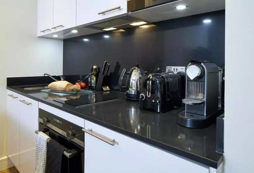 Fotos del hotel Cheval Harrington Court At South Kensington:  16