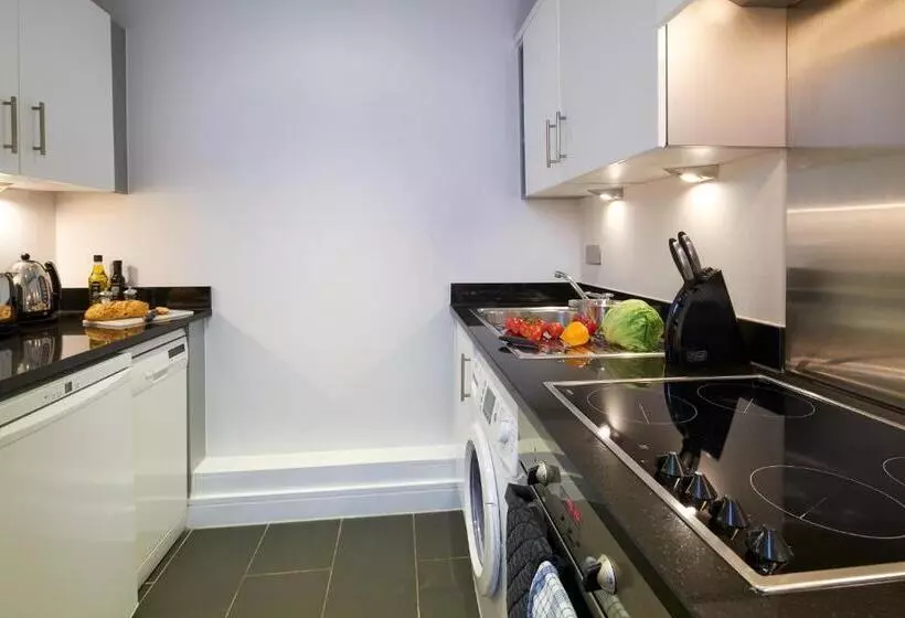 Fotos del hotel Cheval Harrington Court At South Kensington:  18