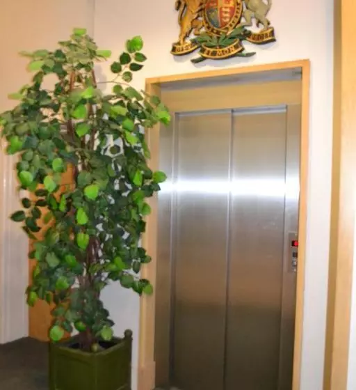 Fotos del hotel Garden Court:  2